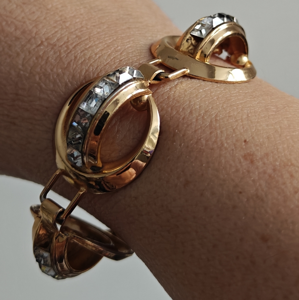Rare Art Deco Coro Pegasus High Raised Orb Link Bracelet